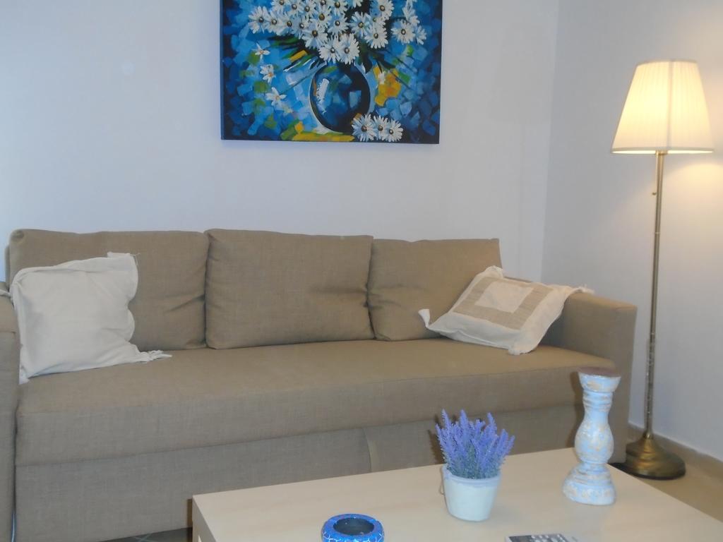 Socrates Family Apartments Kalligoni エクステリア 写真