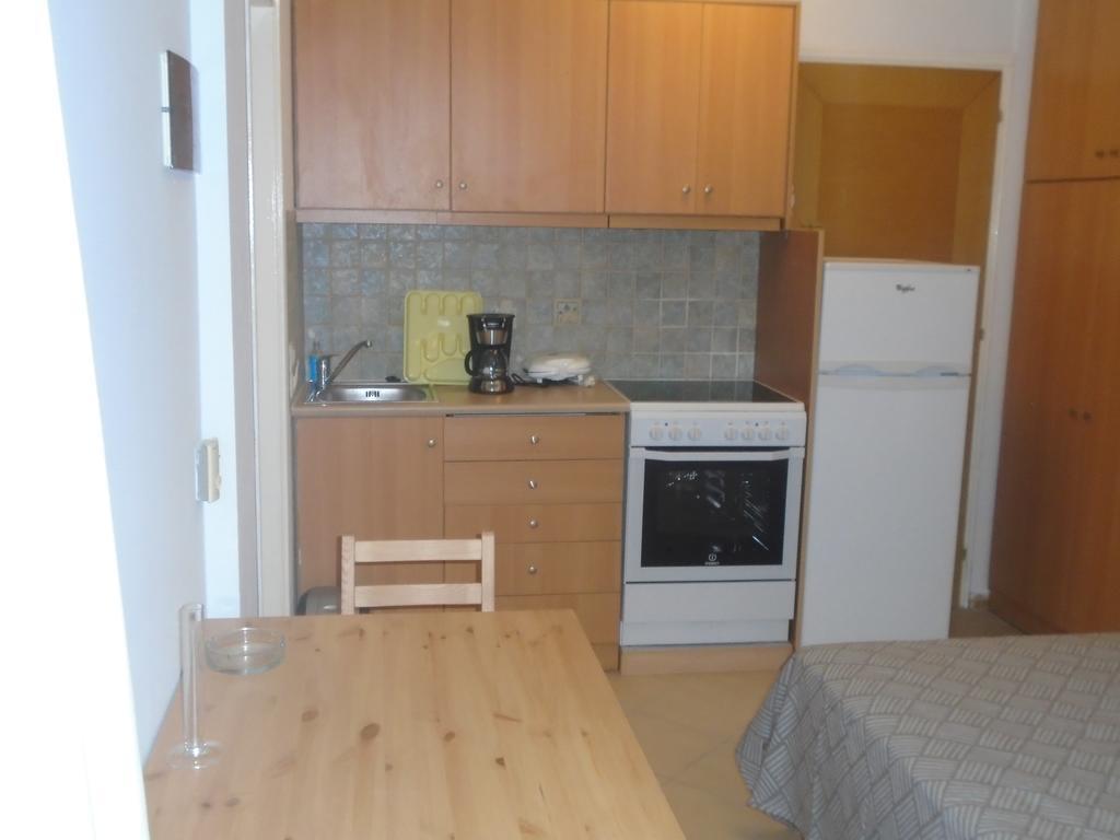 Socrates Family Apartments Kalligoni エクステリア 写真